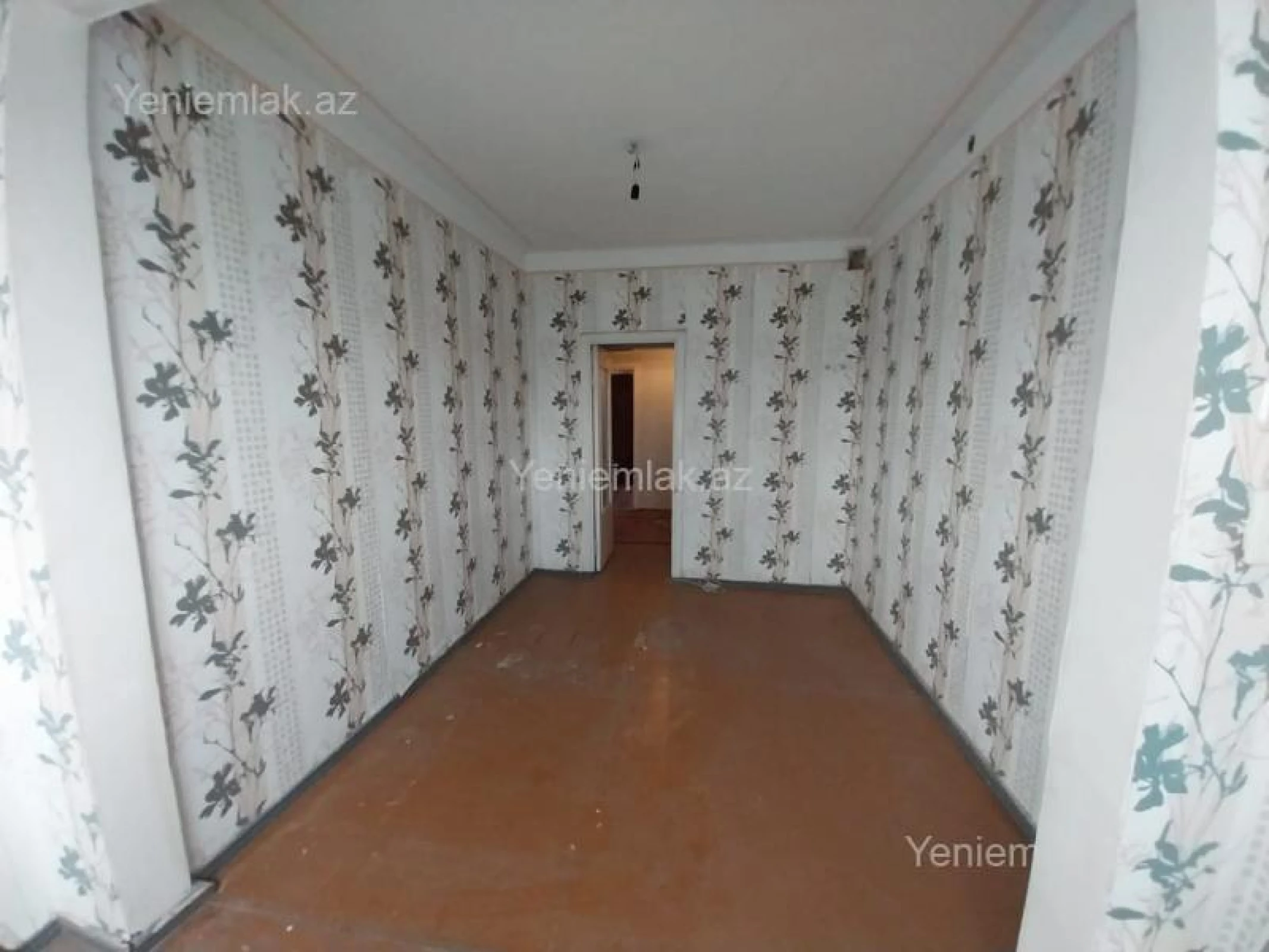 Satılır 3 otaqlı köhnə tikili 80 m²