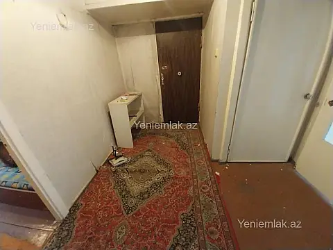 Satılır 3 otaqlı köhnə tikili 80 m²