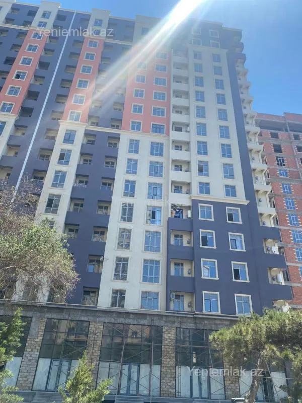 Satılır 3 otaqlı yeni tikili 87 m²