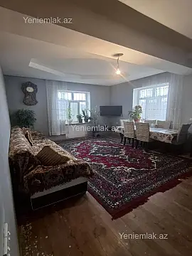 Satılır 5 otaqlı həyət evi 280 m²