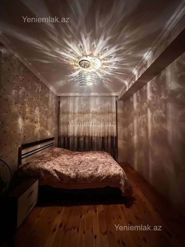 Satılır 2 otaqlı yeni tikili 72 m²