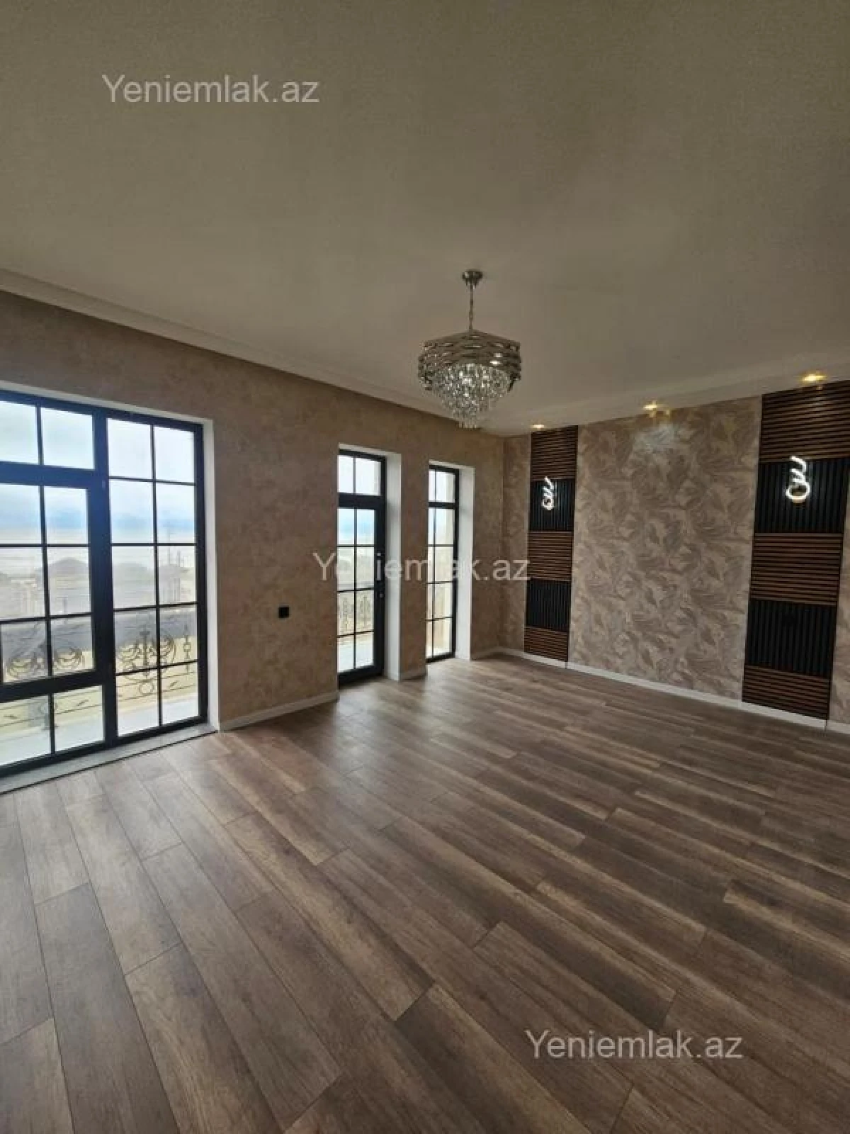 Satılır 5 otaqlı həyət evi 200 m²