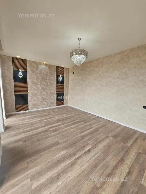Satılır 5 otaqlı həyət evi 200 m²
