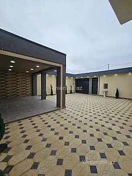Satılır 5 otaqlı həyət evi 200 m²