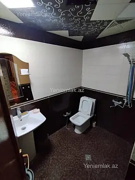 Satılır 3 otaqlı yeni tikili 70 m²