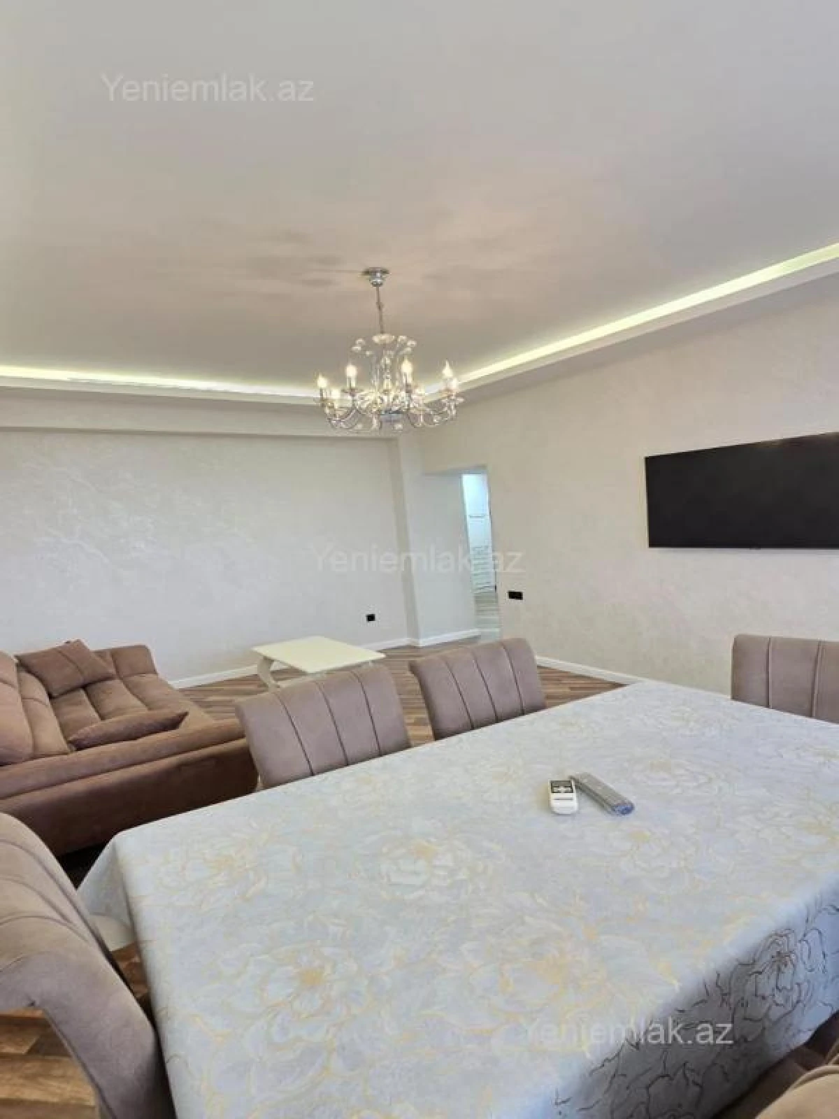 Satılır 3 otaqlı yeni tikili 85 m²