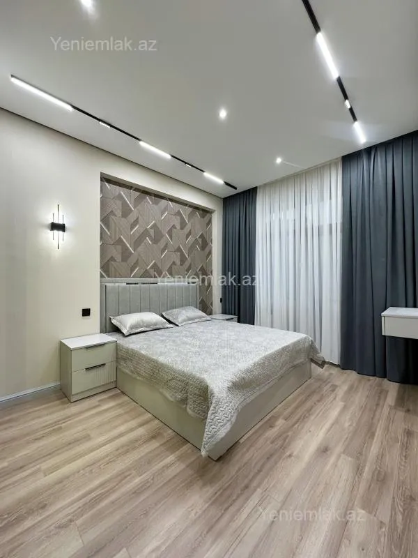 Satılır 3 otaqlı yeni tikili 85 m²