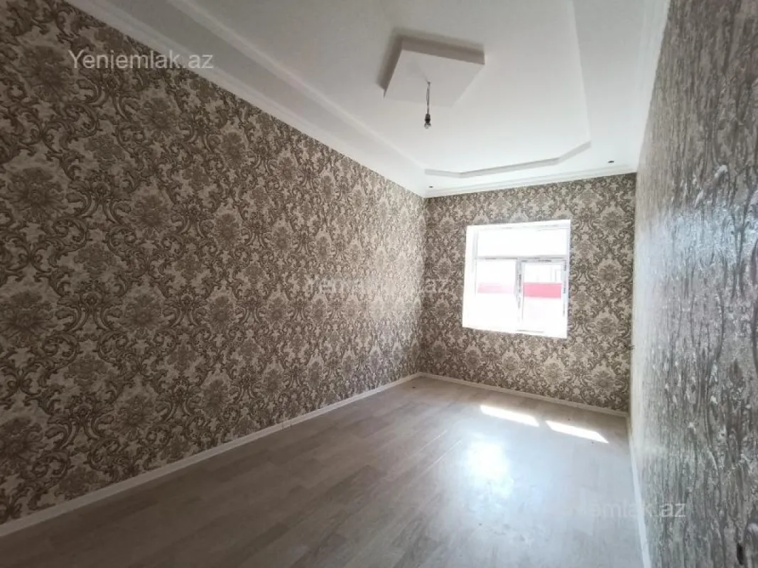 Satılır 4 otaqlı həyət evi 100 m²