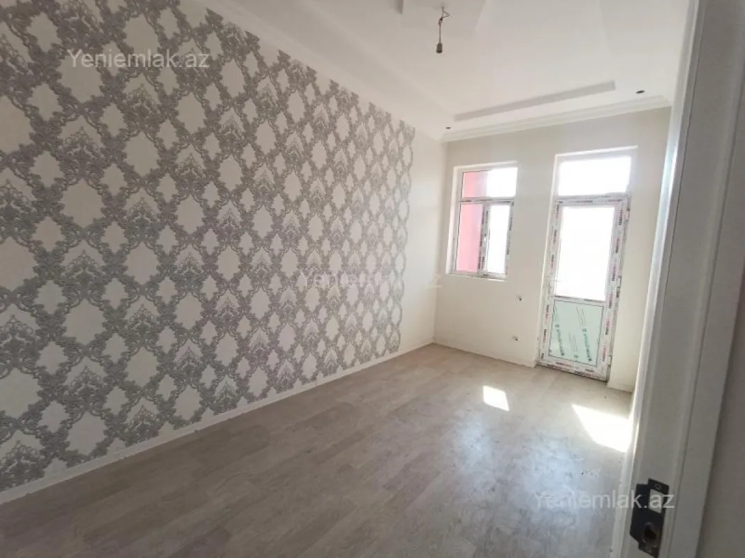 Satılır 4 otaqlı həyət evi 100 m²