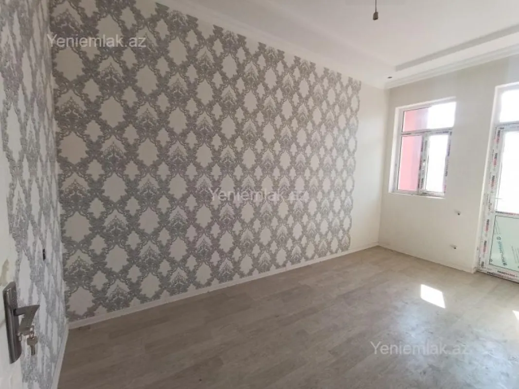 Satılır 4 otaqlı həyət evi 100 m²