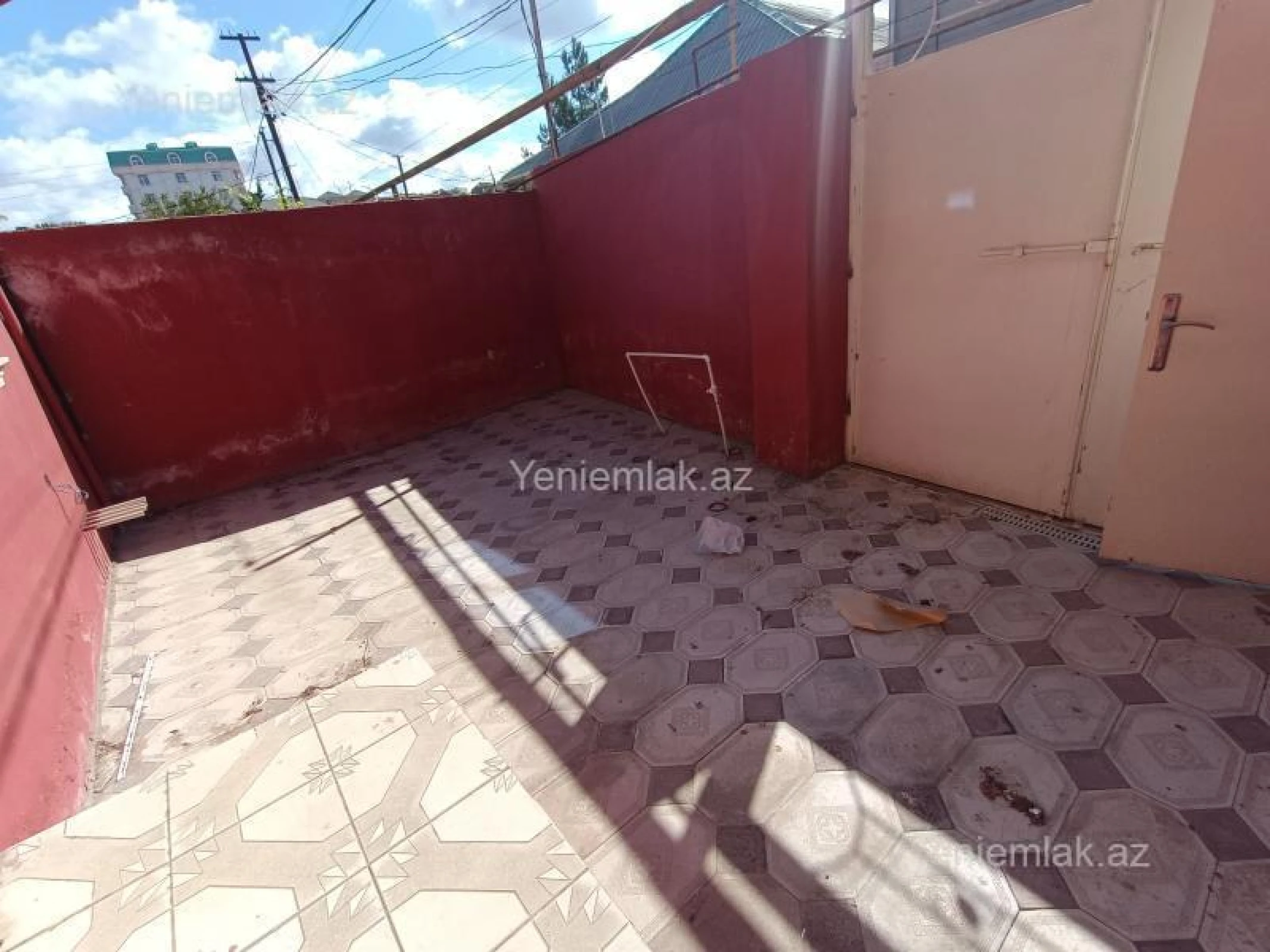 Satılır 4 otaqlı həyət evi 100 m²