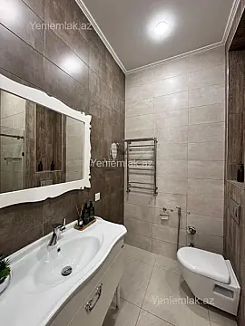 Satılır 3 otaqlı yeni tikili 92 m²