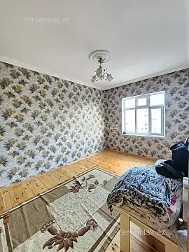 Satılır 4 otaqlı köhnə tikili 90 m²