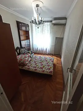 Satılır 3 otaqlı köhnə tikili 79 m²
