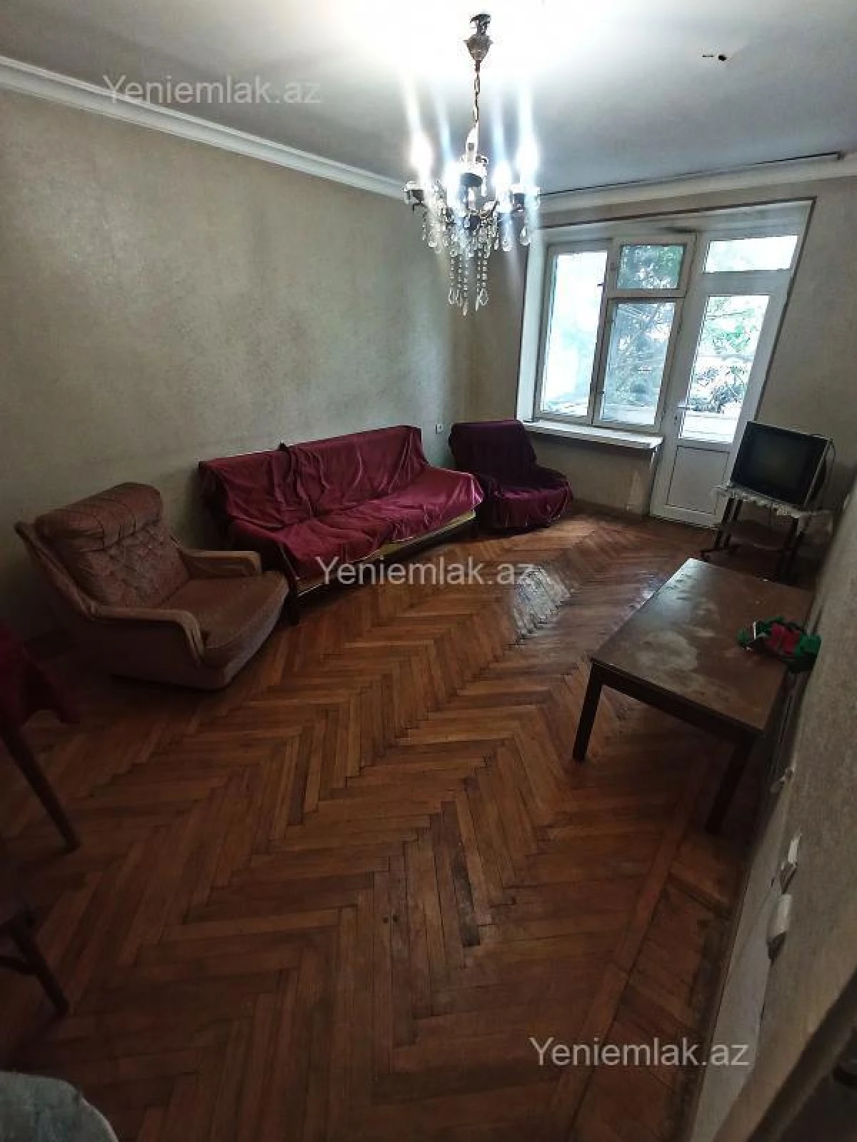 Satılır 3 otaqlı köhnə tikili 79 m²