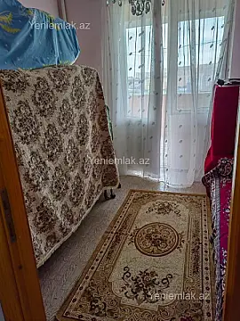 Satılır 4 otaqlı köhnə tikili 90 m²