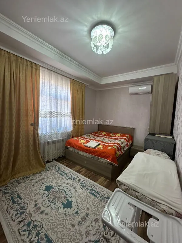 Satılır 3 otaqlı yeni tikili 75 m²