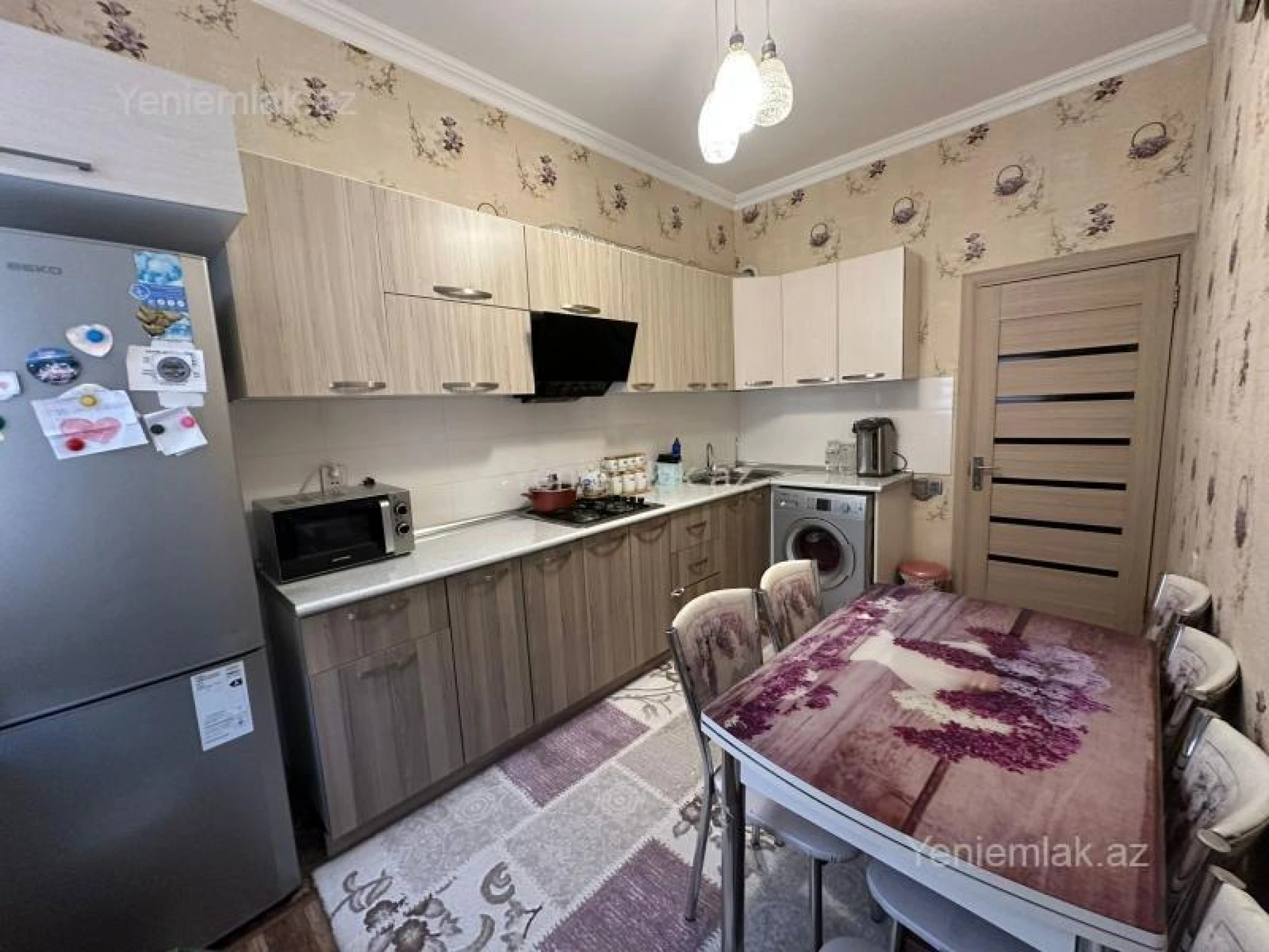 Satılır 3 otaqlı yeni tikili 75 m²