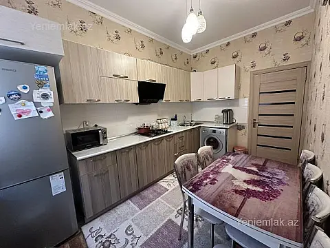 Satılır 3 otaqlı yeni tikili 75 m²