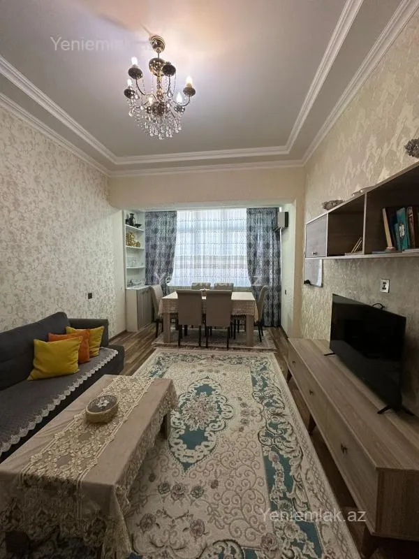 Satılır 3 otaqlı yeni tikili 75 m²