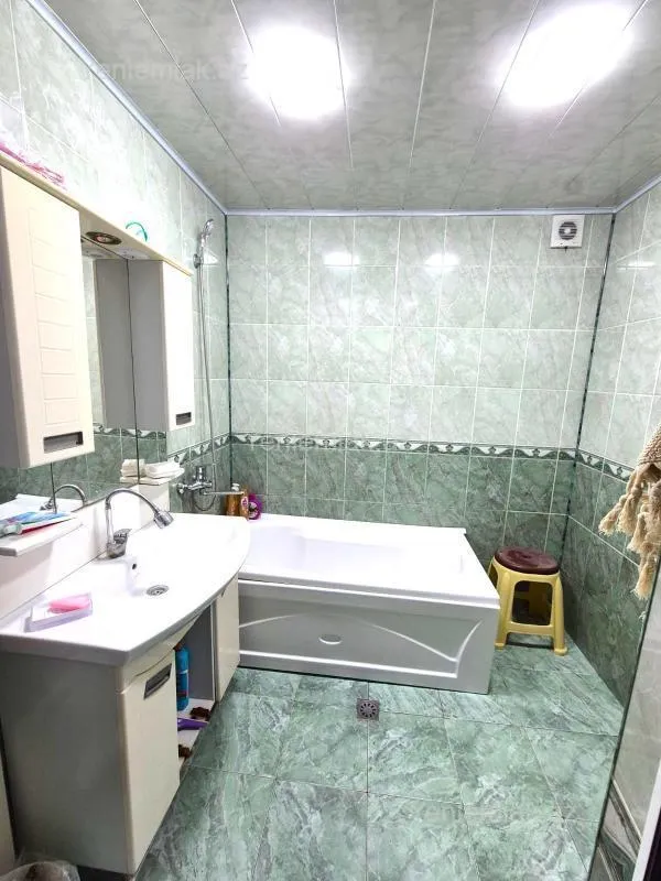 Satılır 3 otaqlı yeni tikili 95 m²