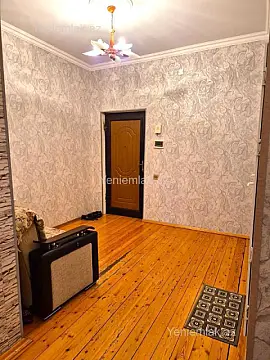 Satılır 3 otaqlı yeni tikili 95 m²