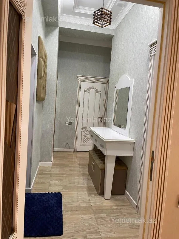 Satılır 2 otaqlı yeni tikili 62 m²