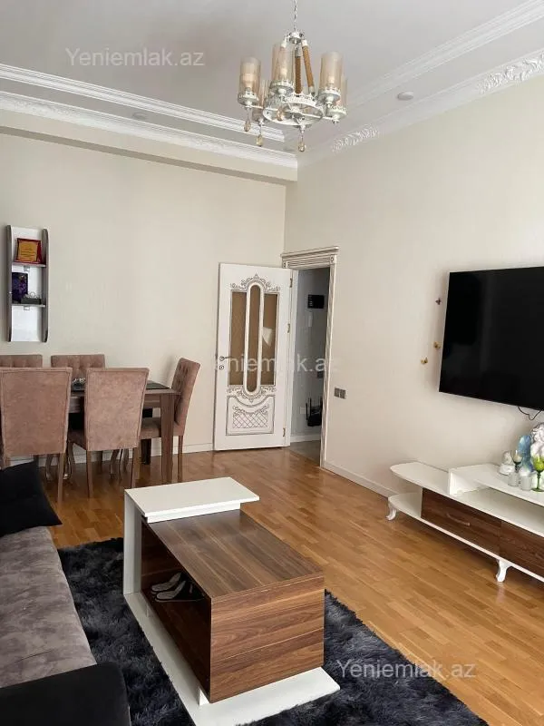 Satılır 2 otaqlı yeni tikili 62 m²