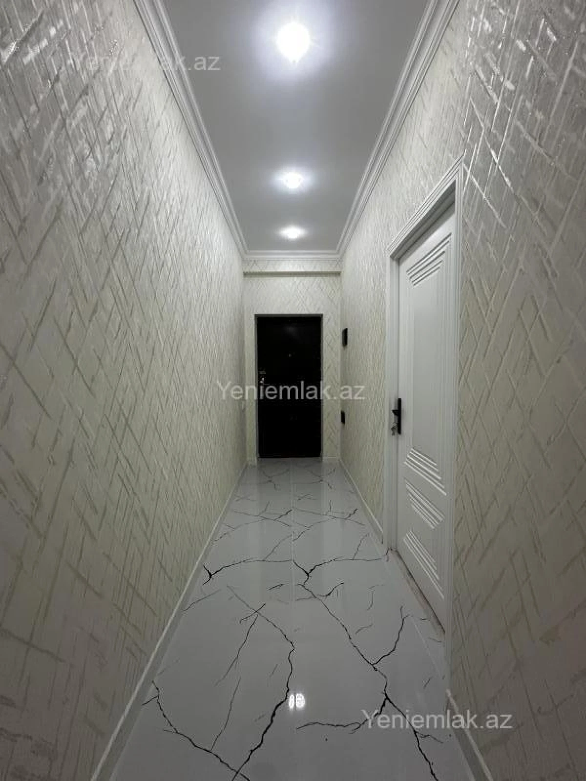 Satılır 2 otaqlı yeni tikili 57 m²