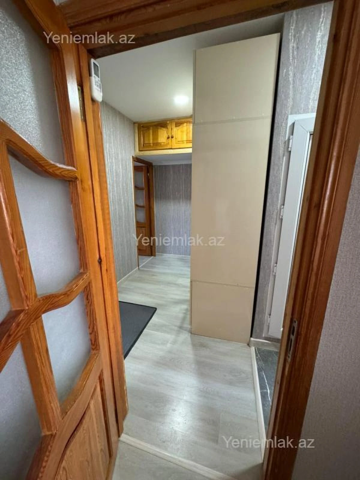 Satılır 2 otaqlı köhnə tikili 57 m²