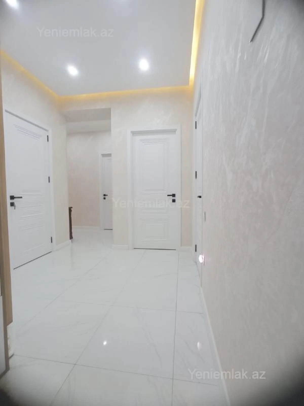 Satılır 4 otaqlı yeni tikili 108 m²