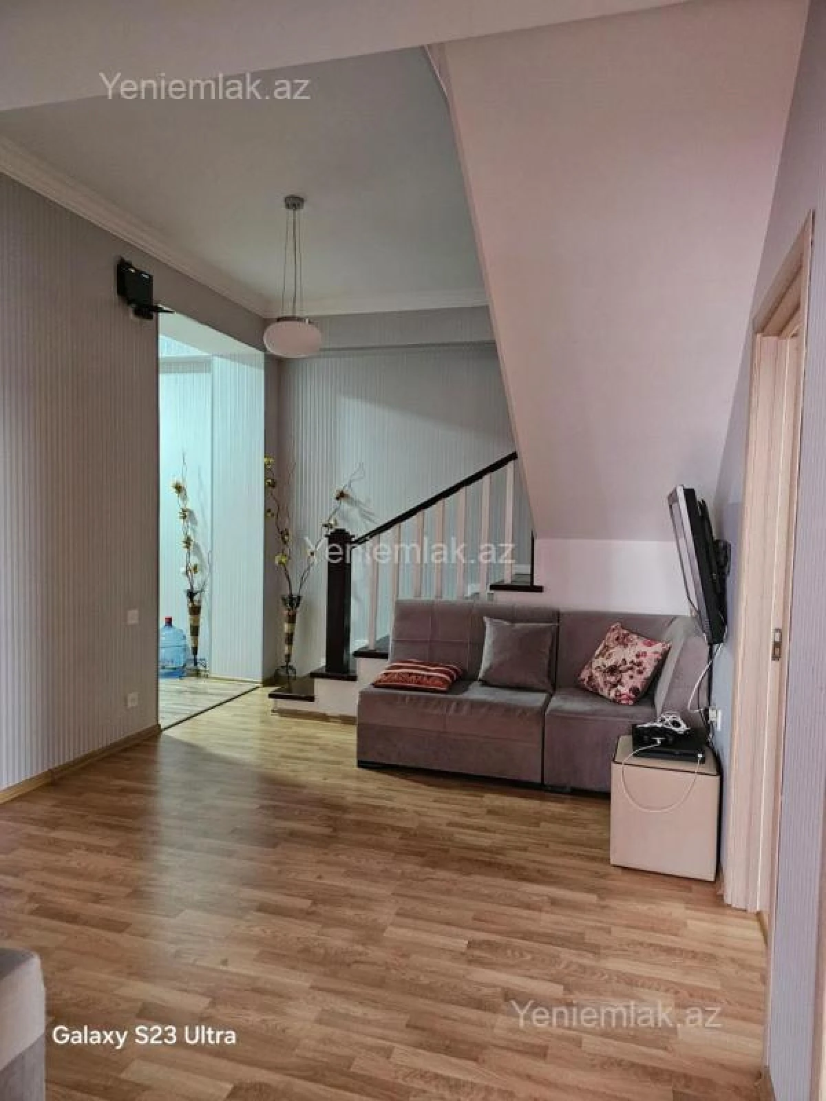 Satılır 4 otaqlı yeni tikili 180 m²