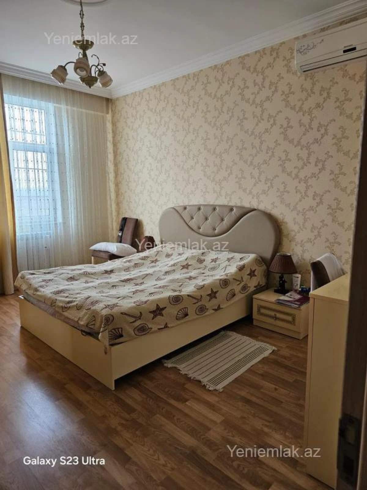 Satılır 4 otaqlı yeni tikili 180 m²