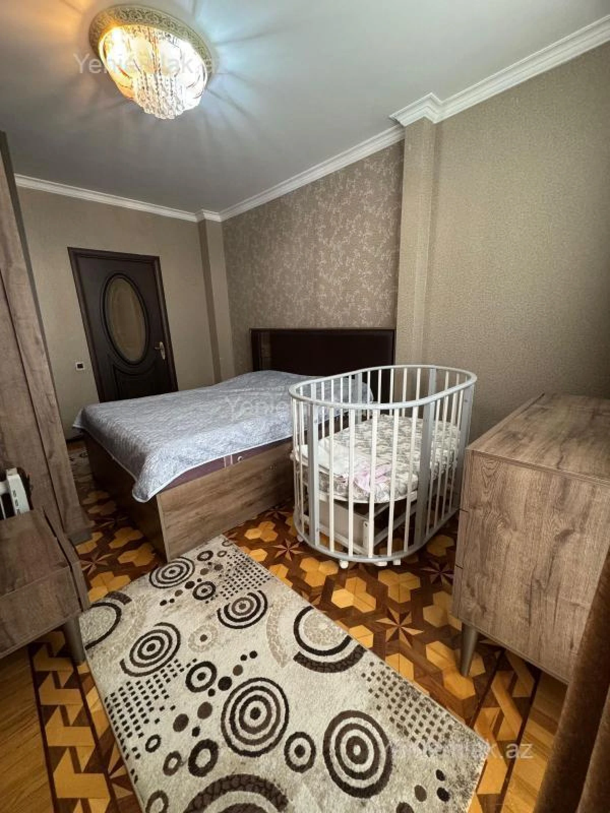 Satılır 3 otaqlı köhnə tikili 80 m²