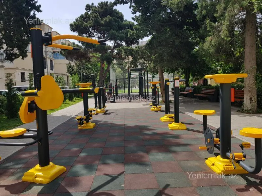 Satılır 4 otaqlı yeni tikili 166 m²