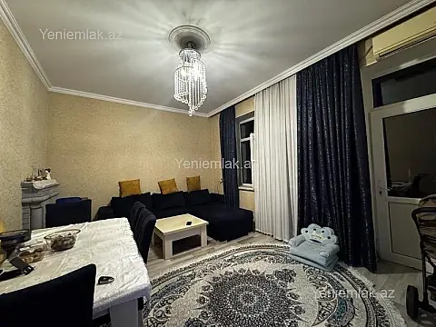 Satılır 3 otaqlı köhnə tikili 70 m²
