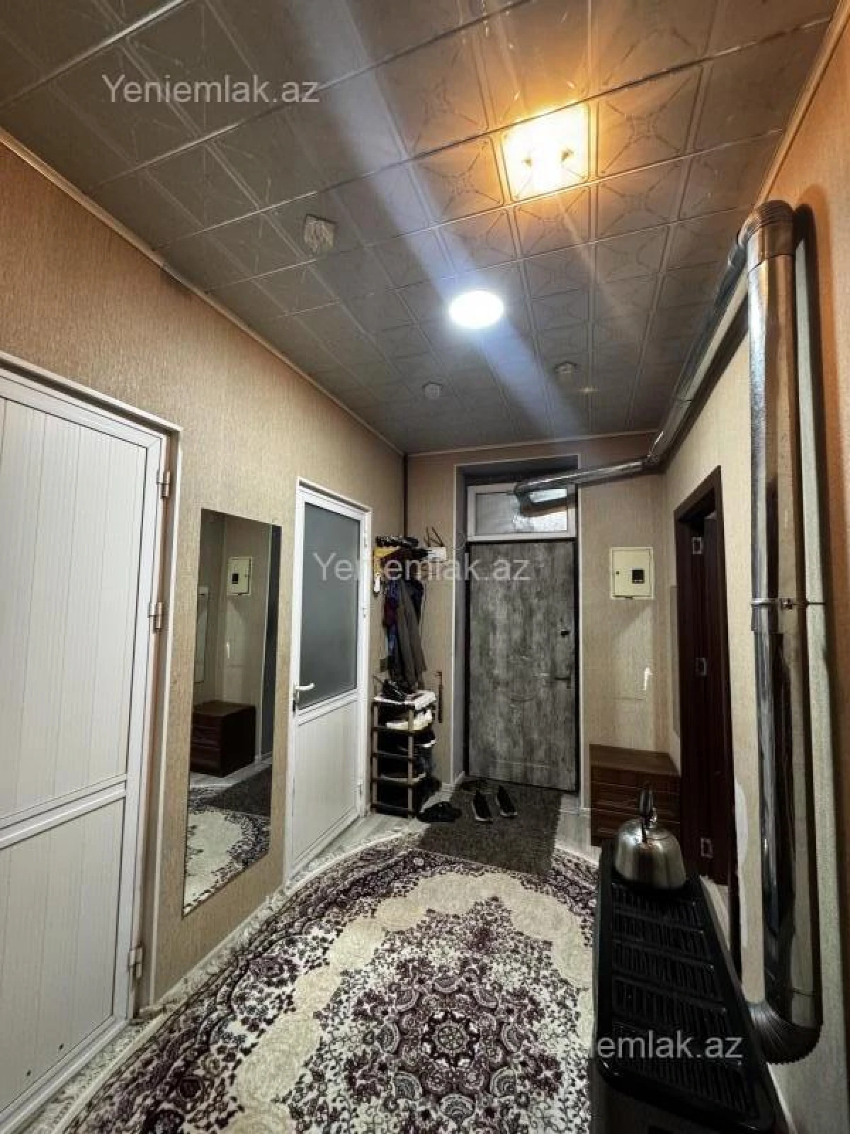 Satılır 3 otaqlı köhnə tikili 70 m²