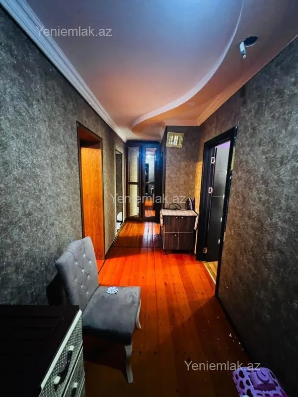 Satılır 3 otaqlı köhnə tikili 85 m²