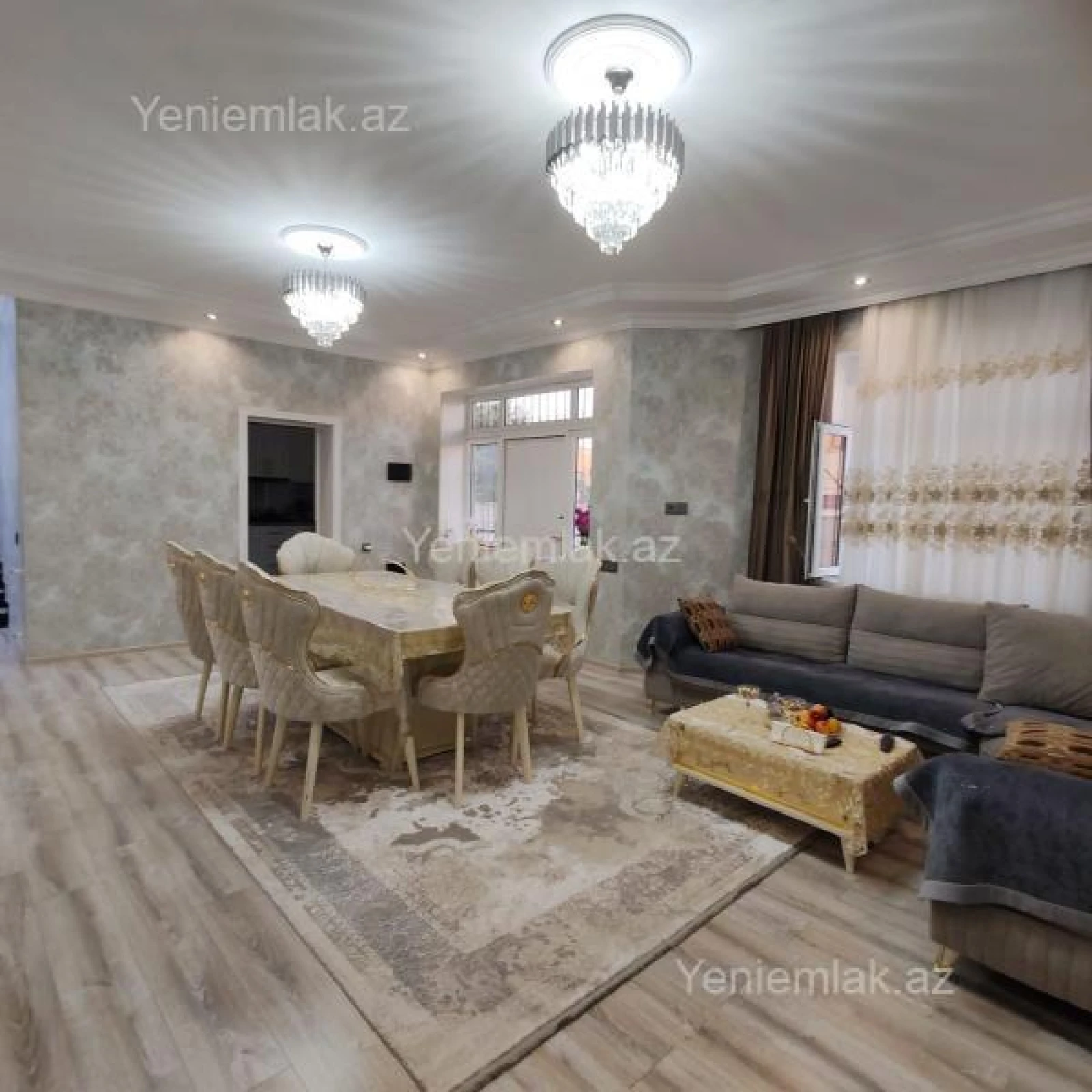 Satılır 5 otaqlı həyət evi 180 m²