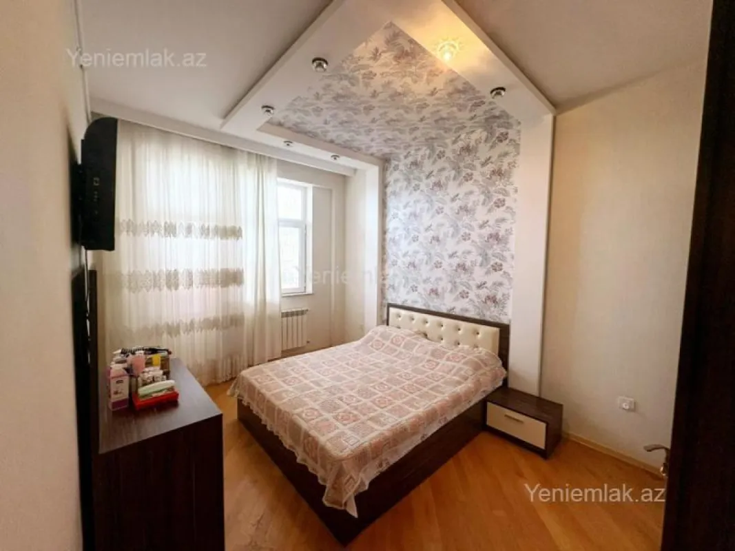 Satılır 3 otaqlı yeni tikili 92 m²