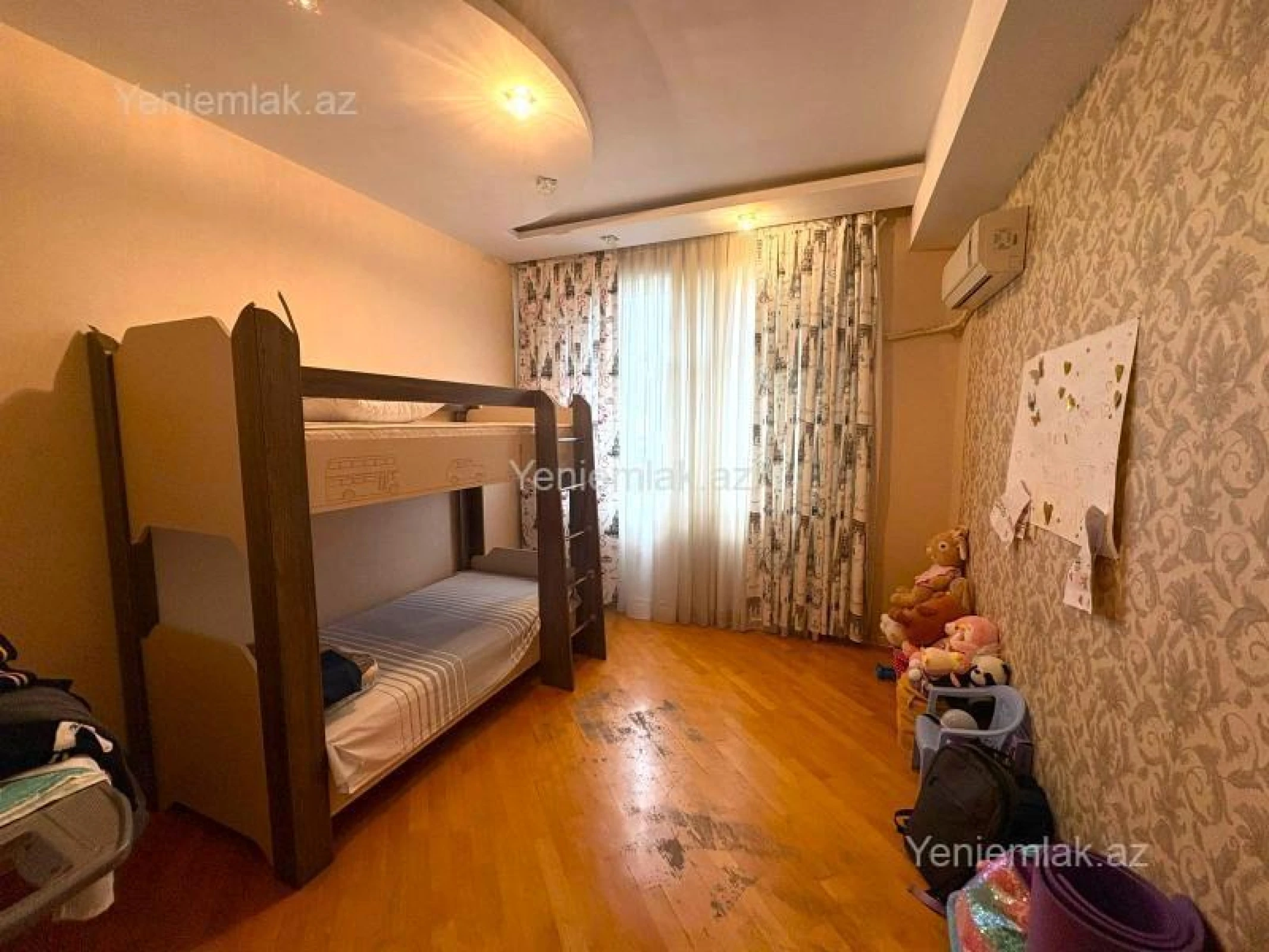 Satılır 3 otaqlı yeni tikili 100 m²