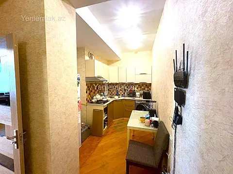 Satılır 3 otaqlı yeni tikili 100 m²