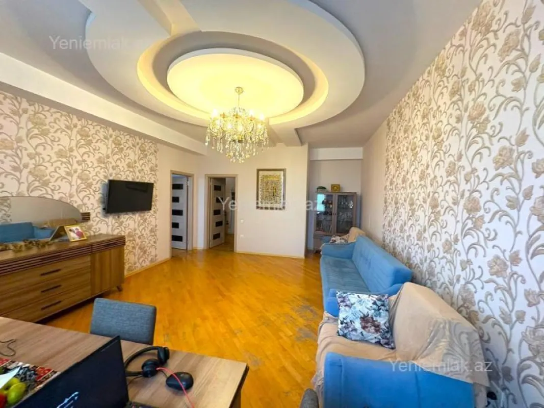 Satılır 3 otaqlı yeni tikili 100 m²