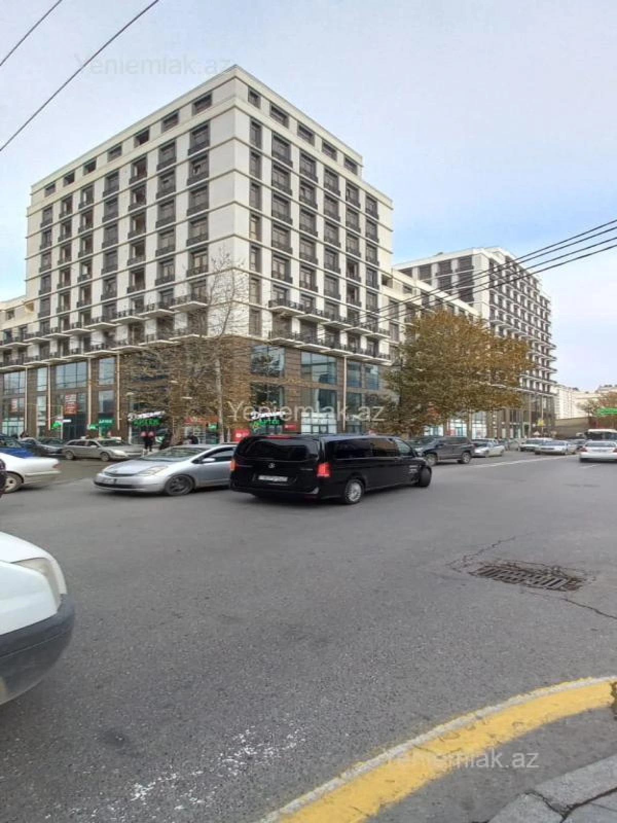 Satılır 3 otaqlı yeni tikili 118 m²