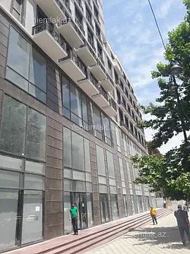 Satılır 3 otaqlı yeni tikili 118 m²