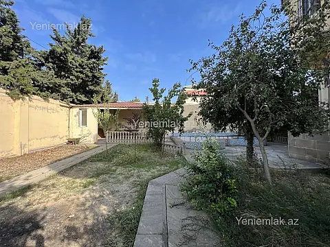 Satılır 6 otaqlı həyət evi 300 m²