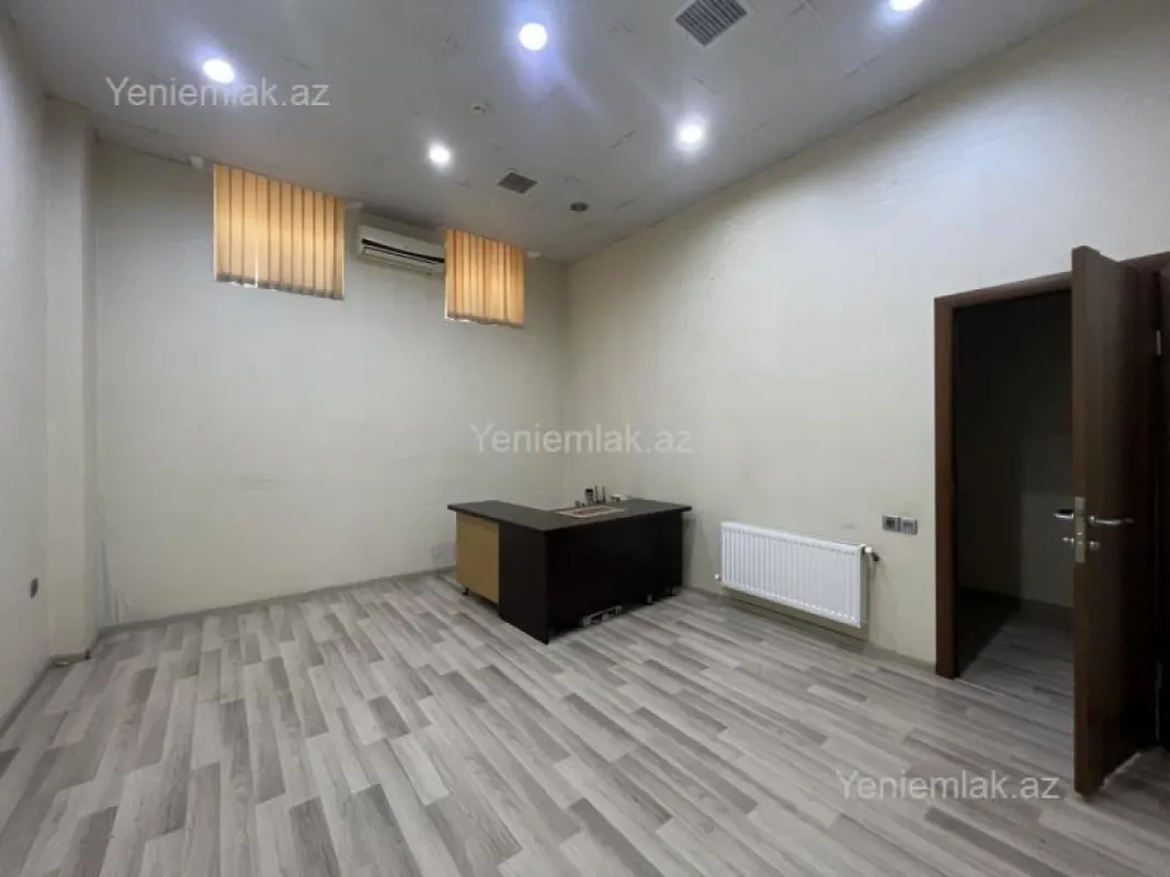 Satılır 5 otaqlı obyekt 410 m²