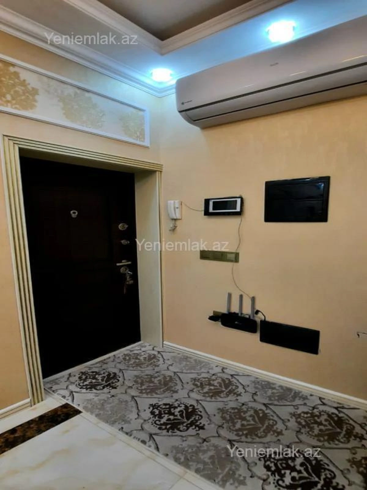 Satılır 3 otaqlı yeni tikili 102 m²