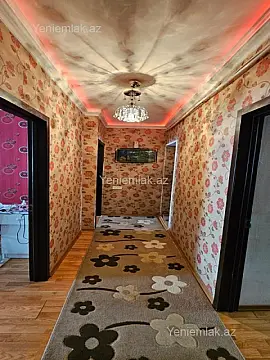 Satılır 3 otaqlı köhnə tikili 80 m²