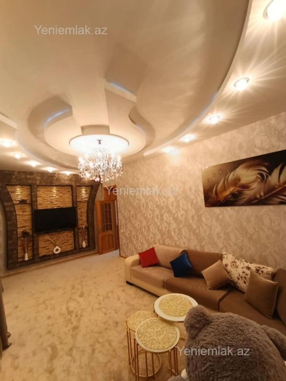 Satılır 7 otaqlı həyət evi 200 m²